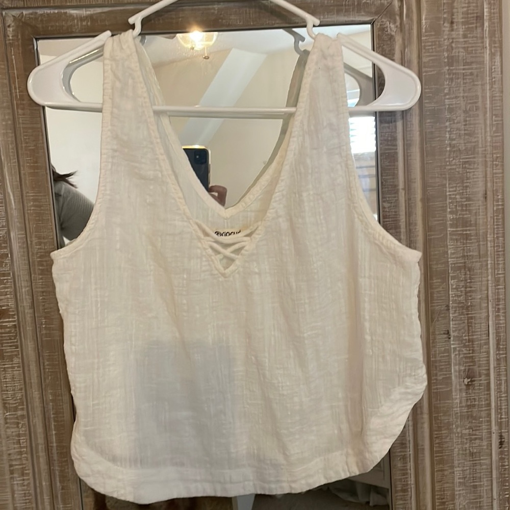 Linen Rip Curl Sleeveless Shirt